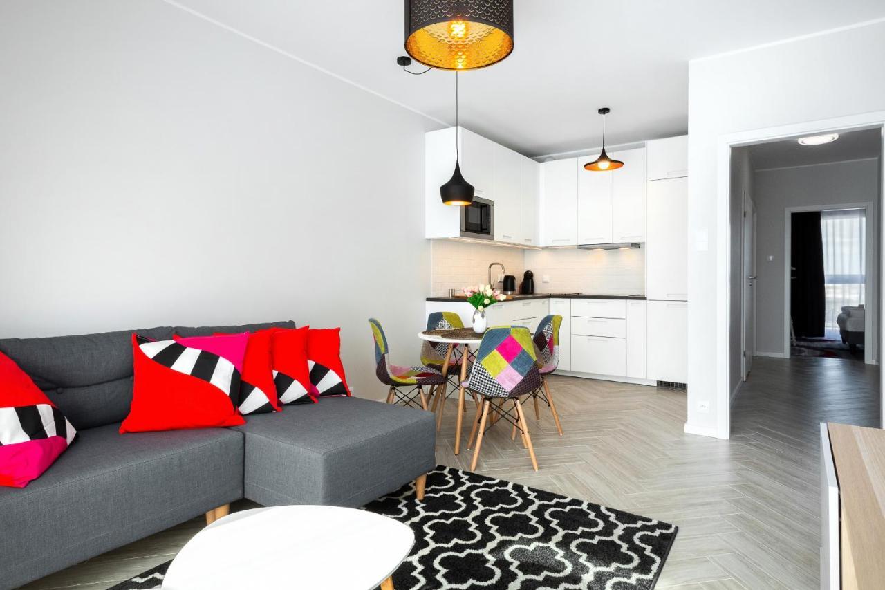 Apartments Rondo Wiatraczna By Noclegi Renters Varsovie Extérieur photo