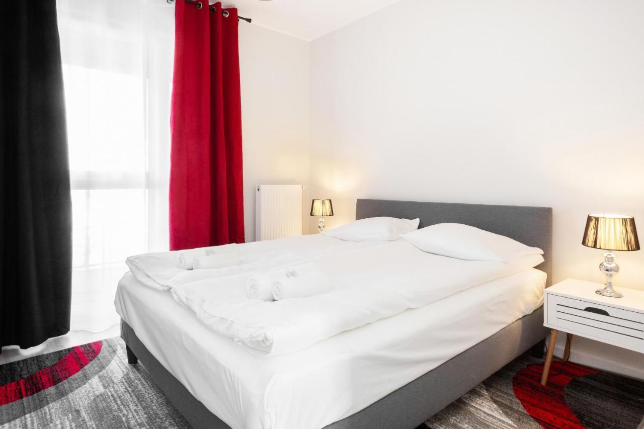 Apartments Rondo Wiatraczna By Noclegi Renters Varsovie Extérieur photo