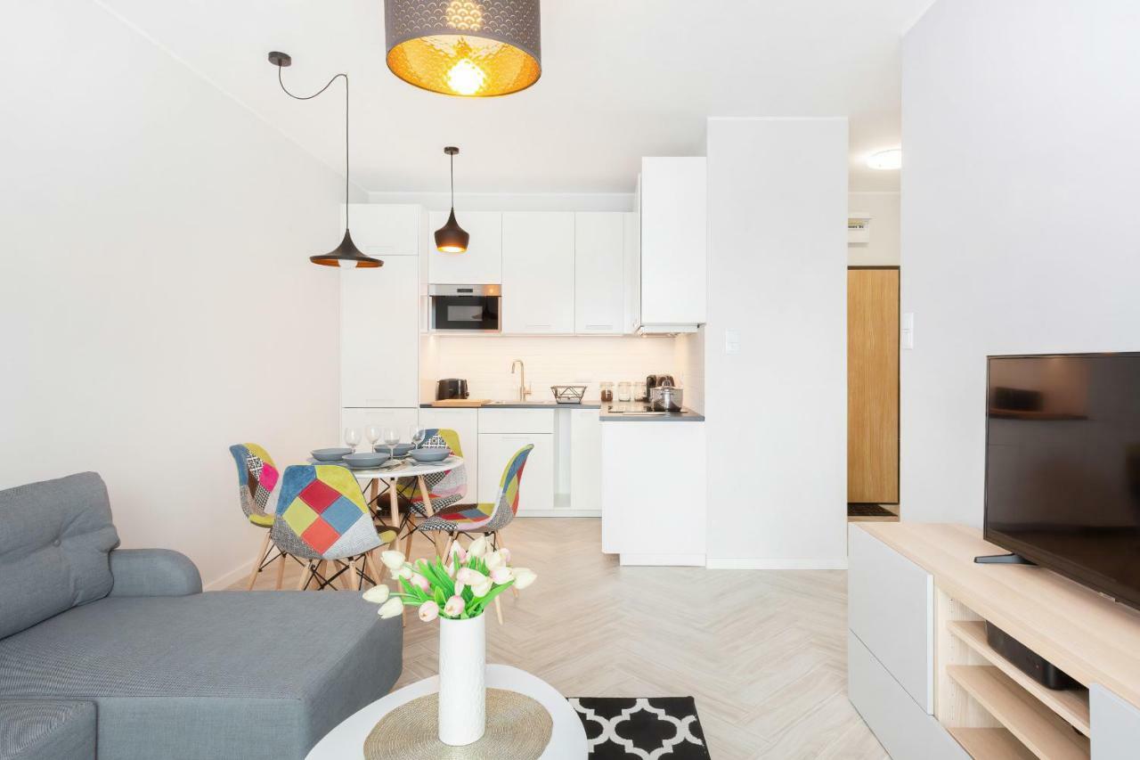 Apartments Rondo Wiatraczna By Noclegi Renters Varsovie Extérieur photo